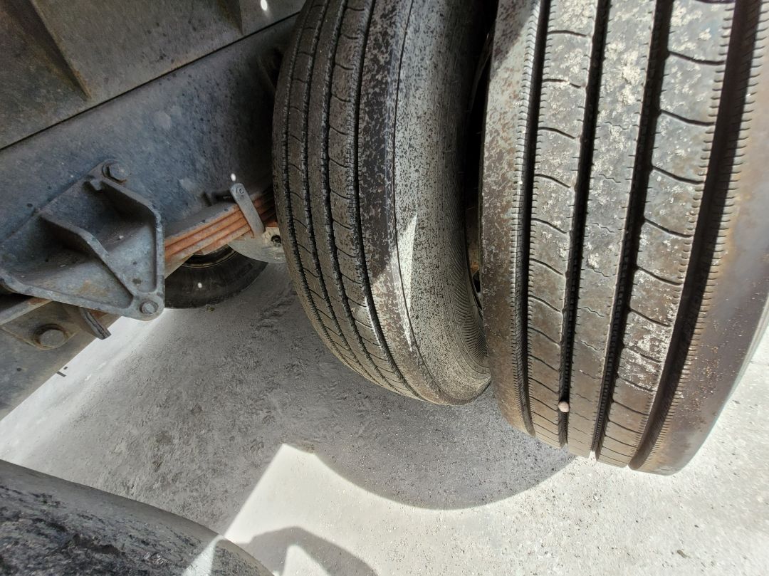 2008 FORD F750 - Image 17